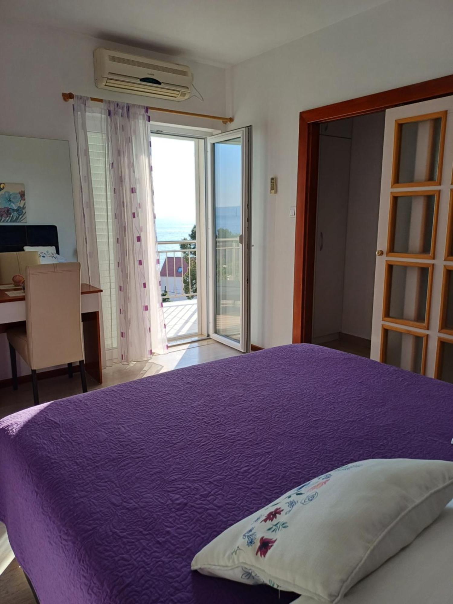 Apartments Jure Miljak โปดสตรานา ภายนอก รูปภาพ