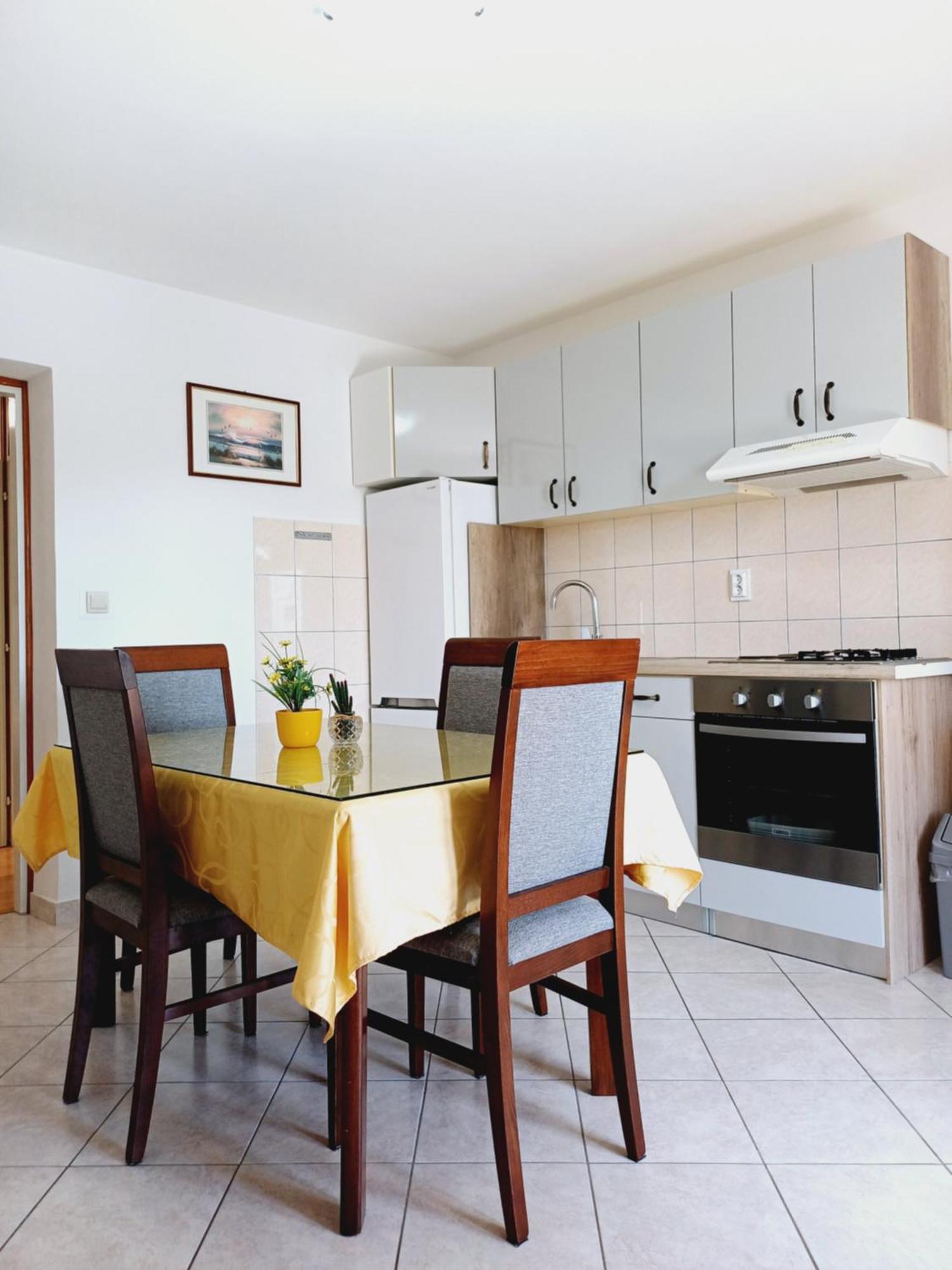 Apartments Jure Miljak โปดสตรานา ภายนอก รูปภาพ