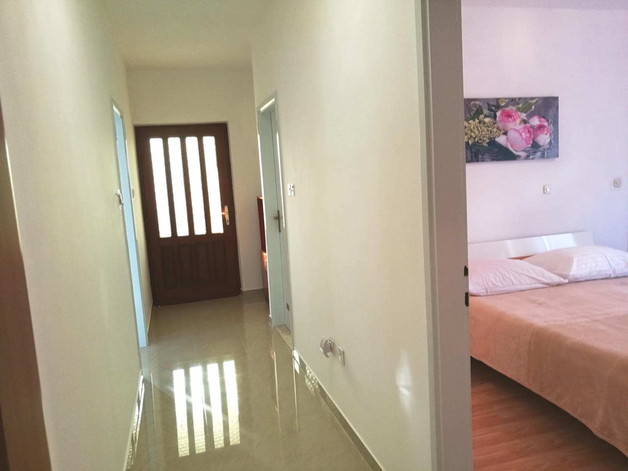 Apartments Jure Miljak โปดสตรานา ภายนอก รูปภาพ